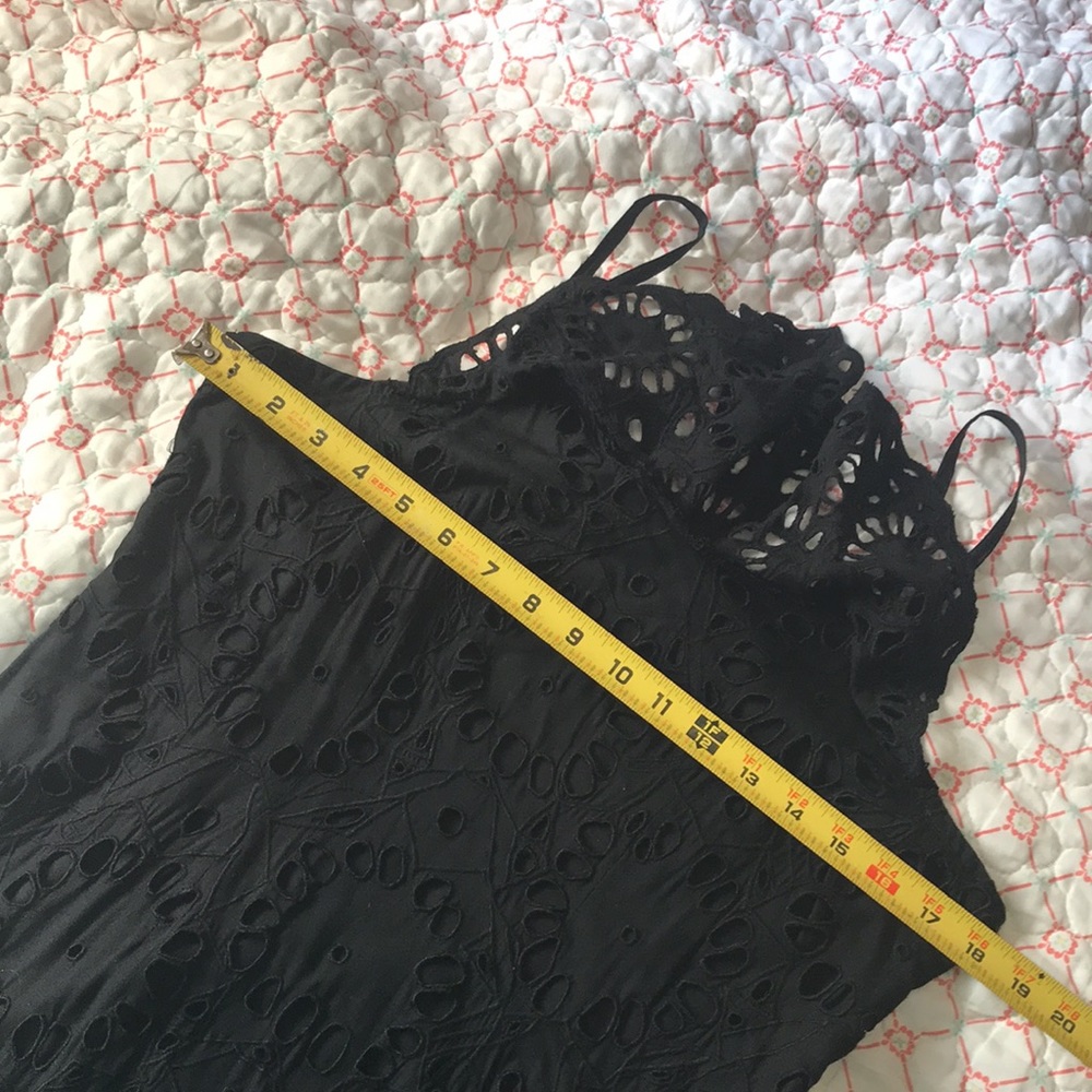 Hibiscus  ruffle eyelet lace slip dress - Picture 9 of 10